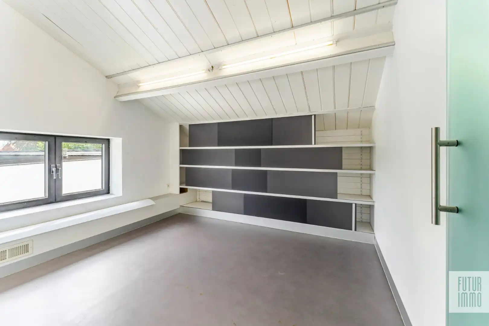 Unieke woning op 4.607m² in Kachtem foto 14