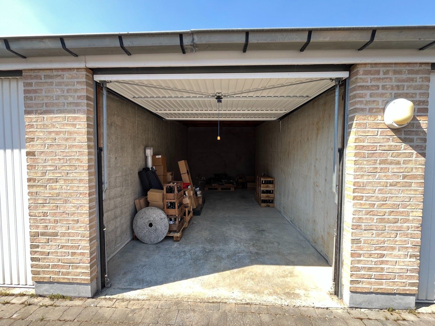 Garagebox te koop in Wevelgem foto 3