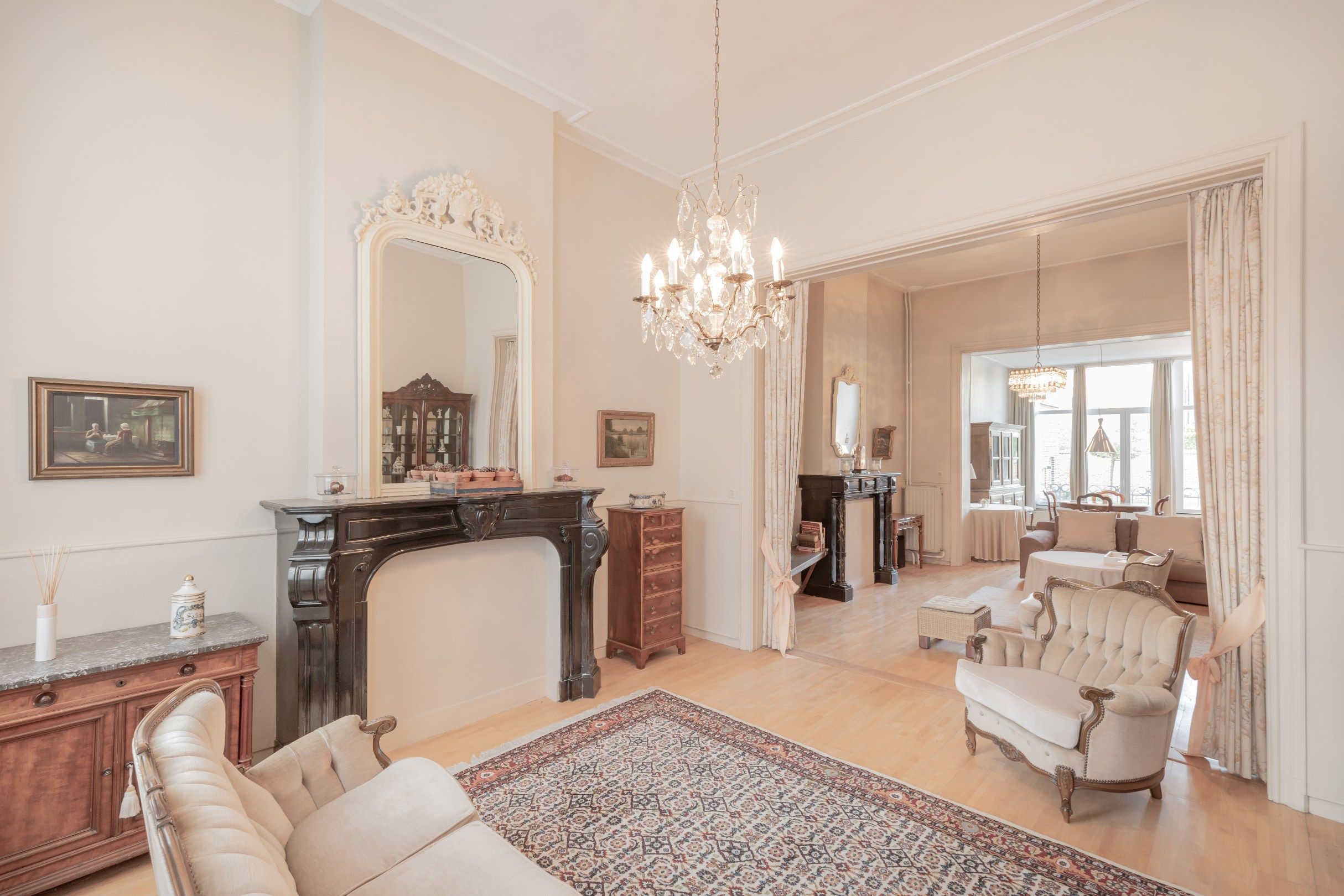 Prachtige authentieke herenwoning op toplocatie! foto 2