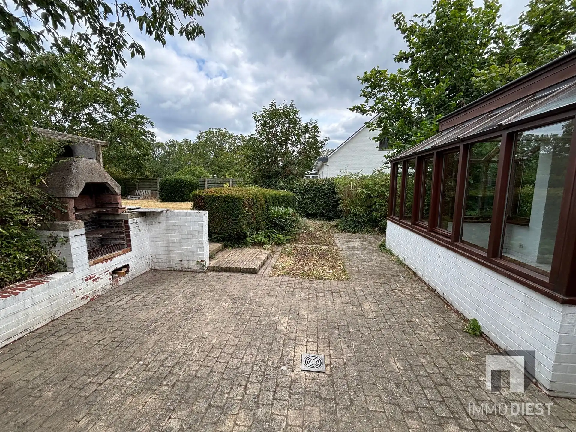 Te koop: Te renoveren vrijstaande woning met 3 slaapkamers en ruime garage  foto 25