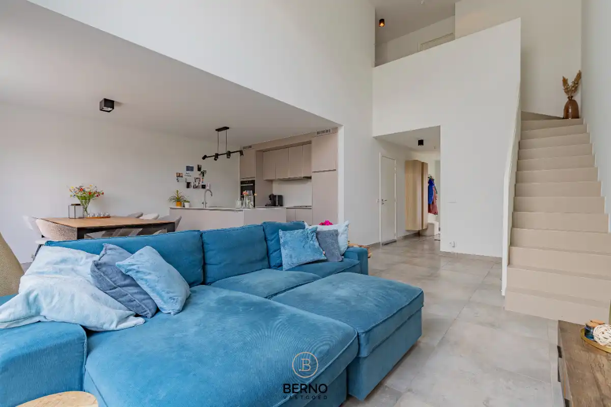 Recente en instapklare woning uit 2021 met ruim terras foto 3