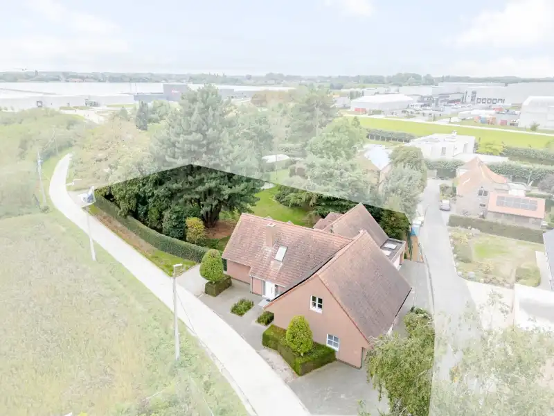 Ruime villa in de Roeselaarse stadsrand foto 25