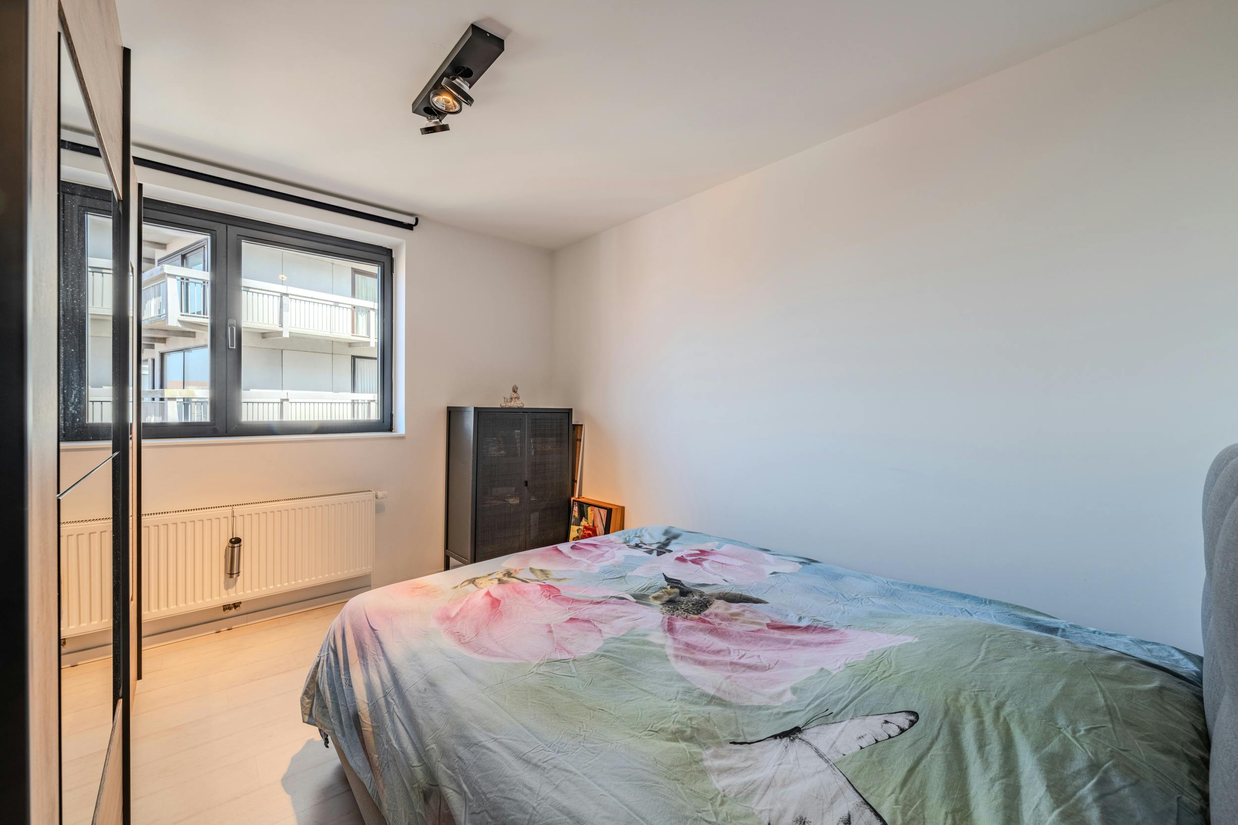 Hoekappartement met 2 slaapkamers en terras te Oostende foto 12