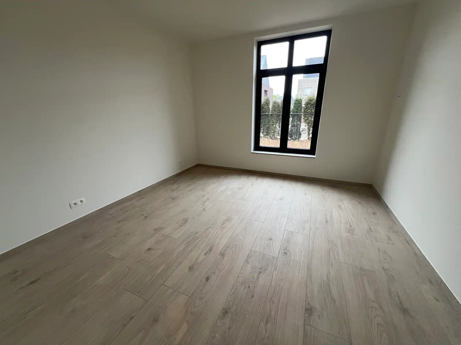 Luxueus app (131m²) met 2 slpk + bureau, terras en garagebox foto 17