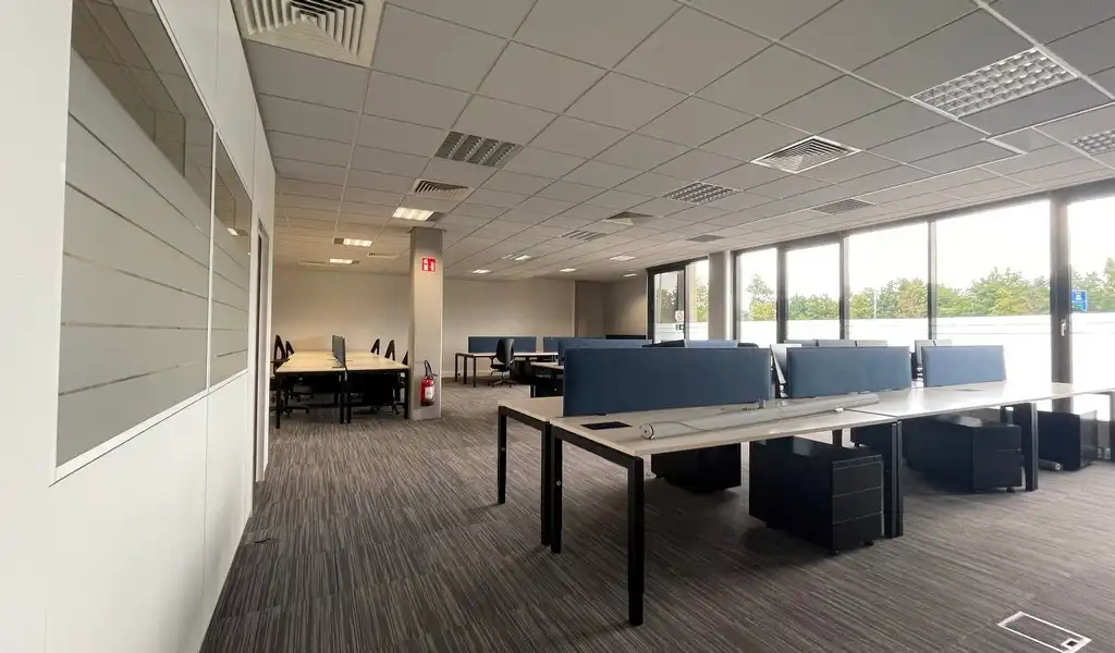 Kantoorruimte te huur in Singel Building in Berchem foto 5