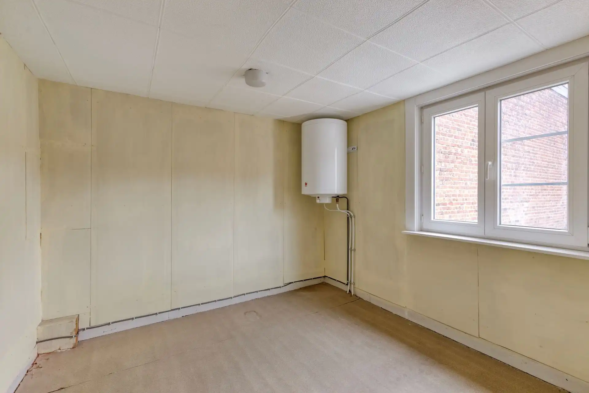 Héél centraal gelegen renovatiepanden (twee). foto 14