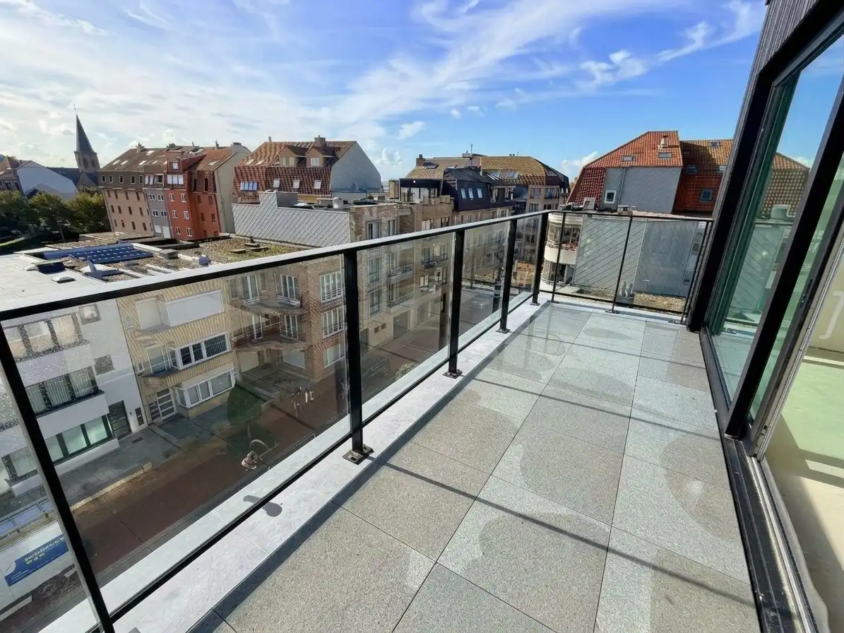 Nieuw Duplex appartement met zonnige terrassen. foto 4