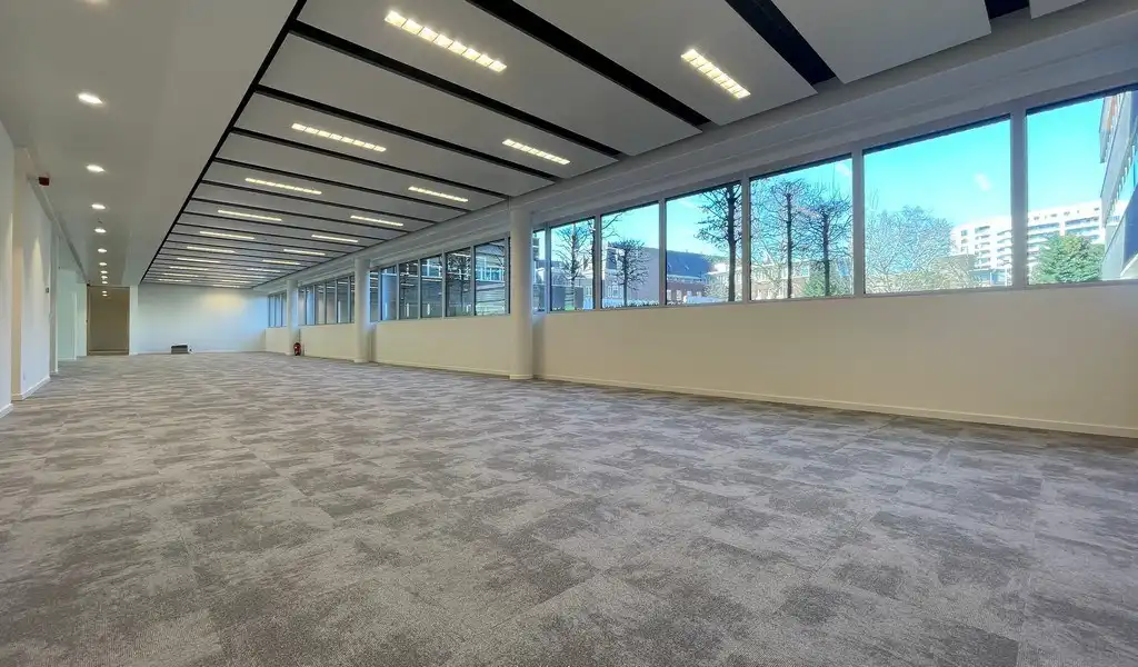 Hoogwaardig kantoor te huur op toplocatie in Antwerpen foto 14