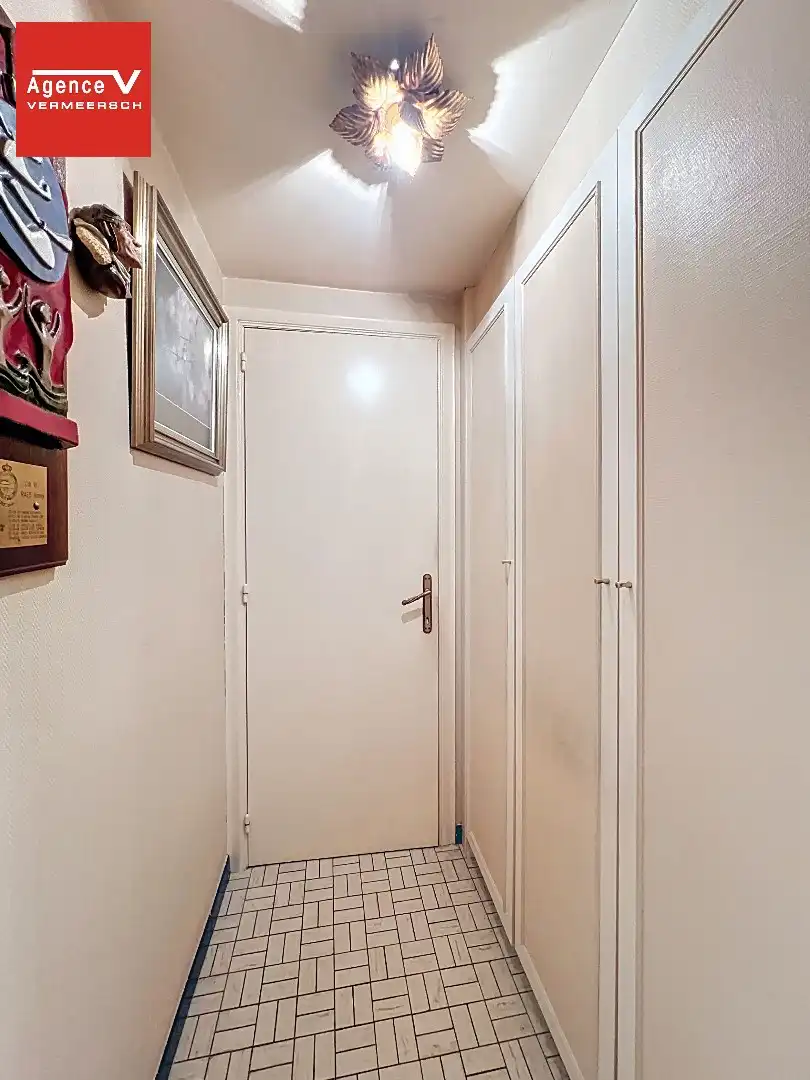 Op te frissen appartement met topligging aan het Marie-Joséplein. foto 12