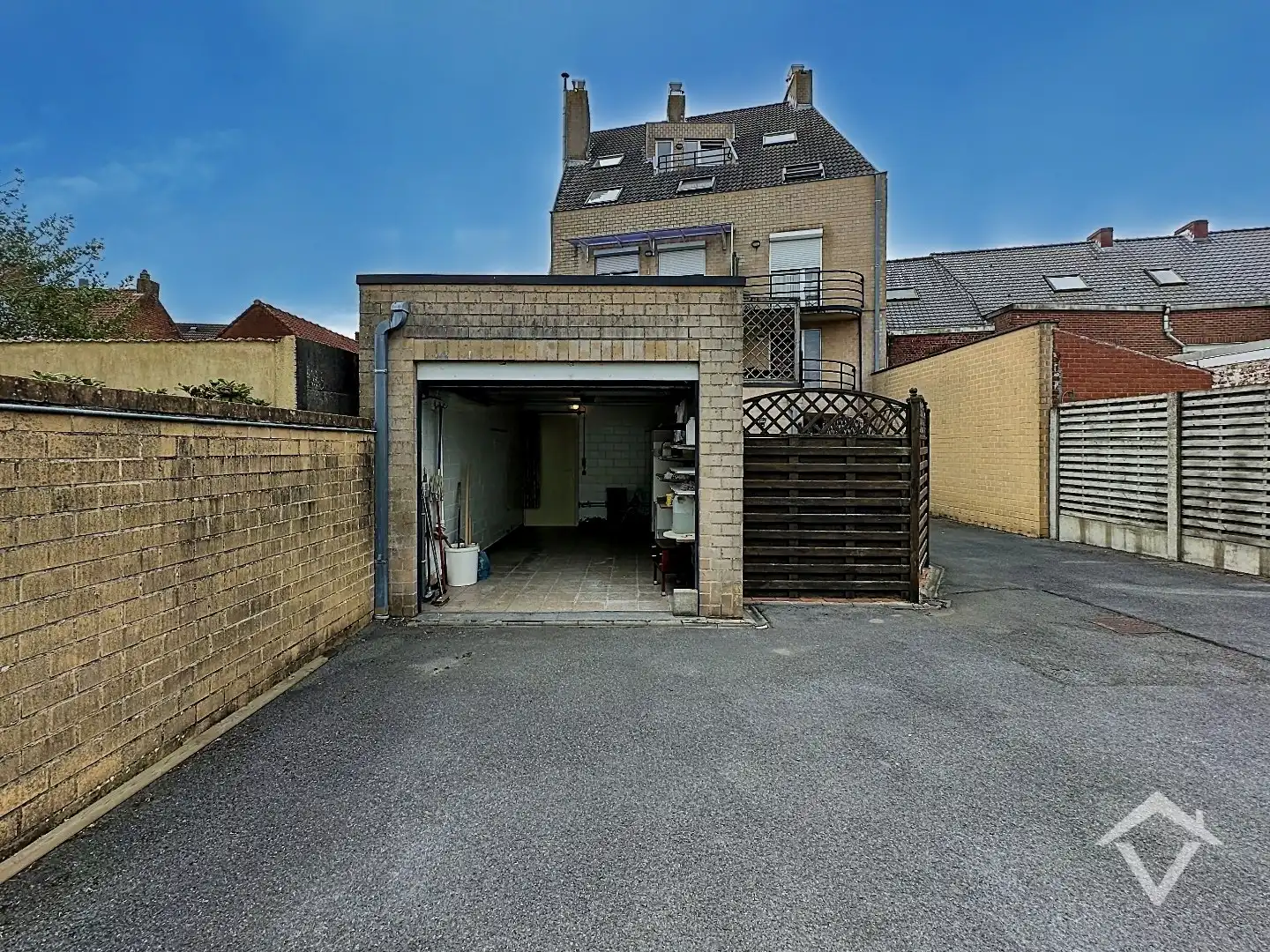 Ruim gelijkvloers appartement met garage op wandelafstand van het centrum van Torhout foto 24