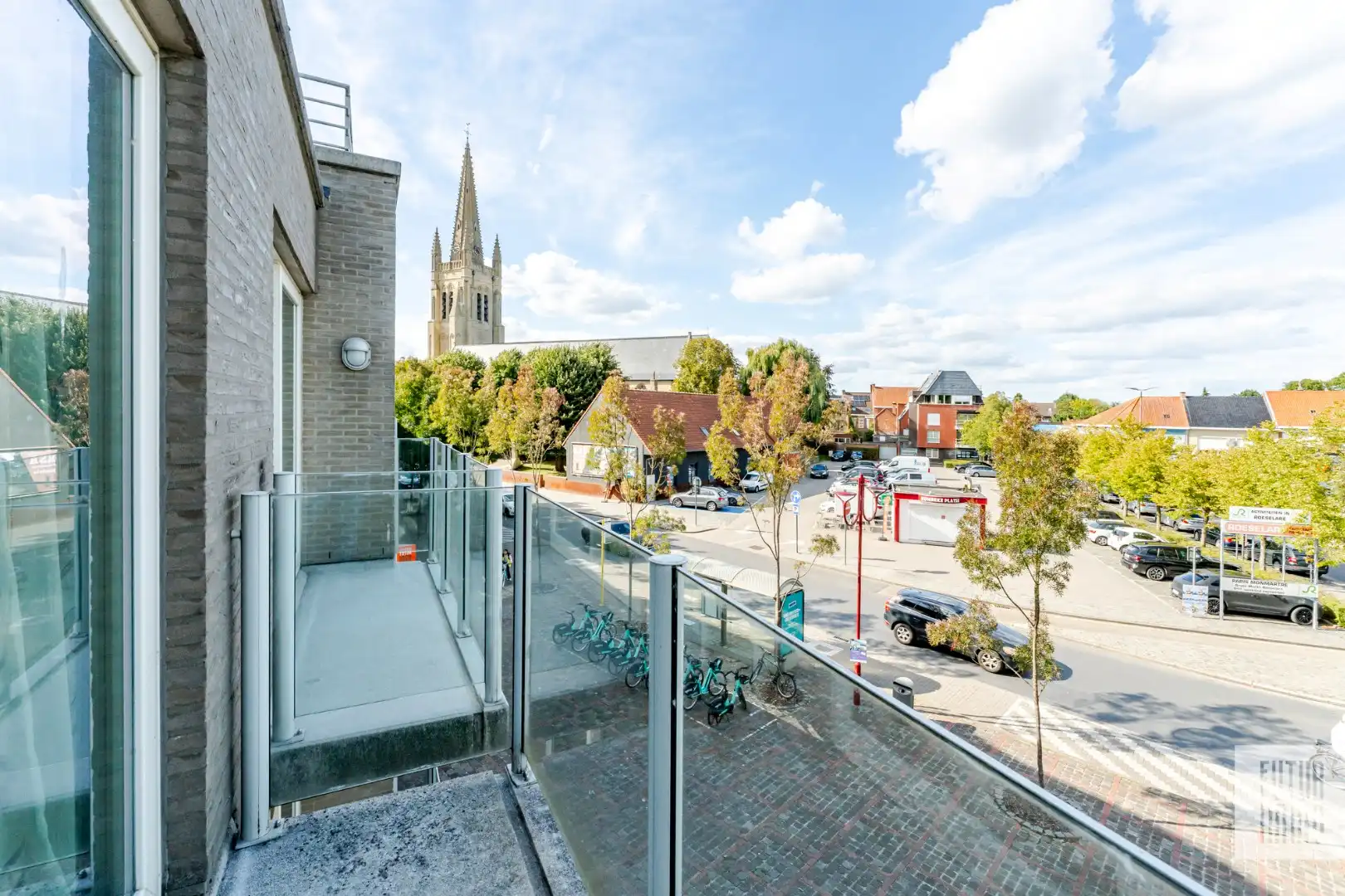 Lichtrijk 2-slpk appartement aan Kerkplein foto 6