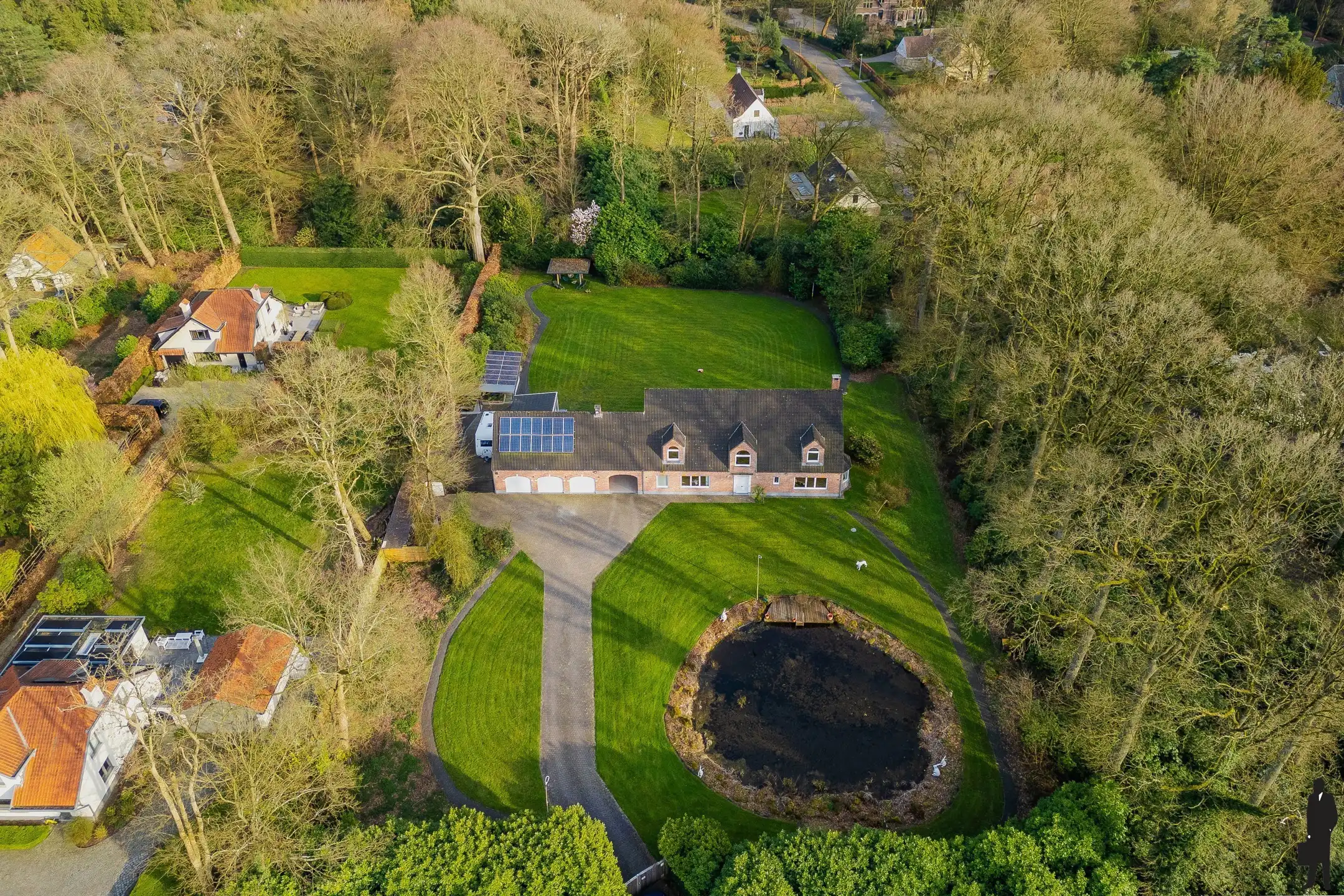 Villa op royaal perceel! foto 47