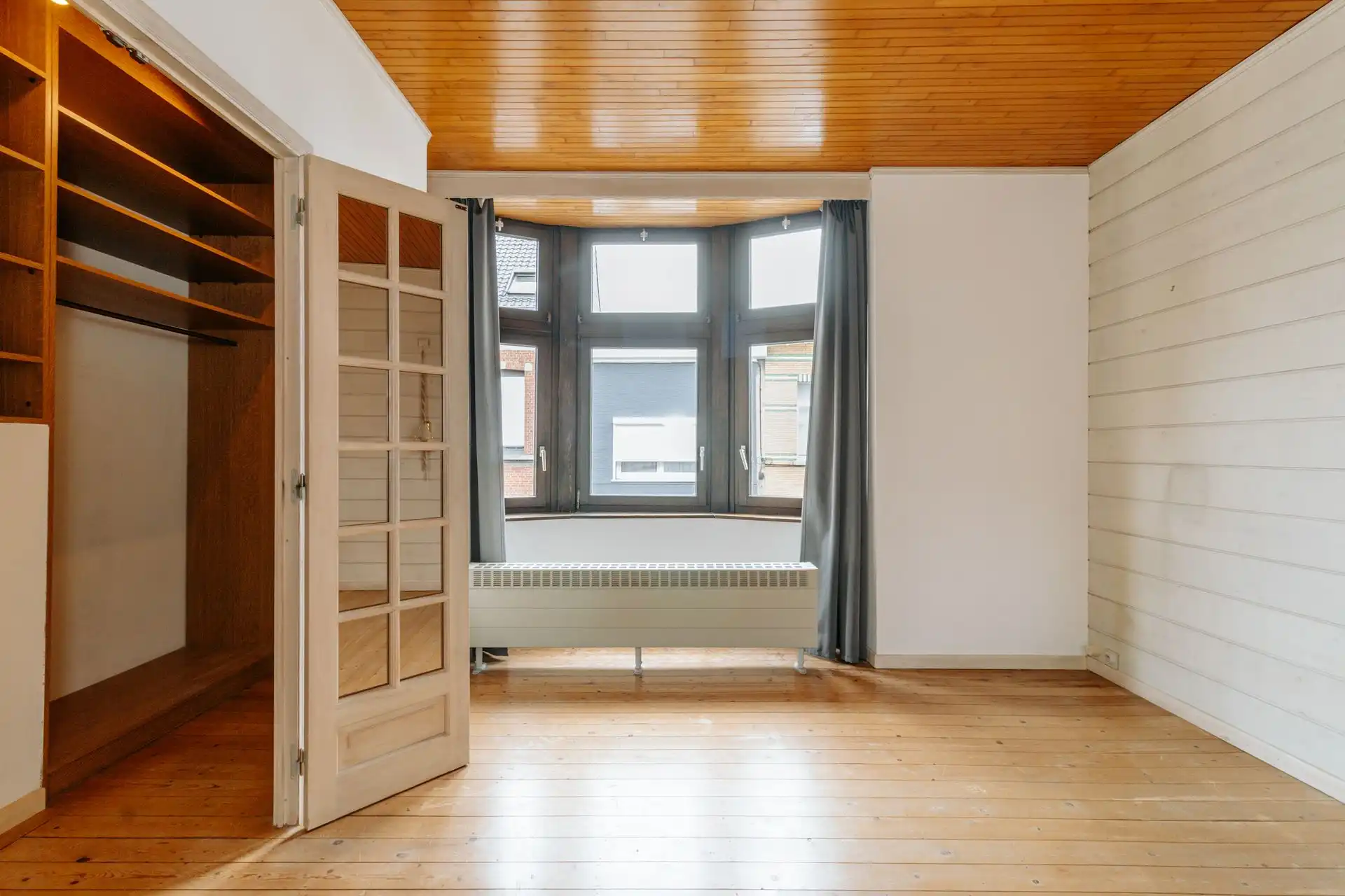 Charmante woning in hartje Wilrijk! foto 16