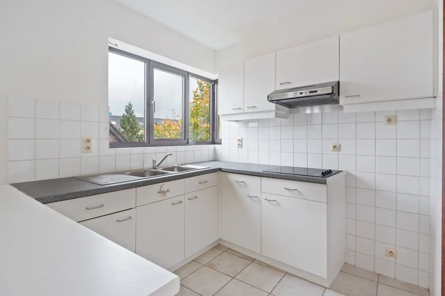 Appartement met 2 slaapkamers en terras in Wommelgem! foto 5