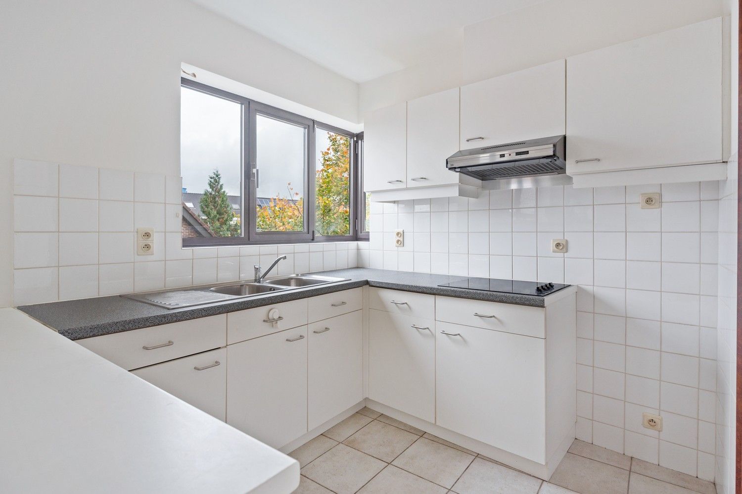 Appartement met 2 slaapkamers en terras in Wommelgem! foto 5