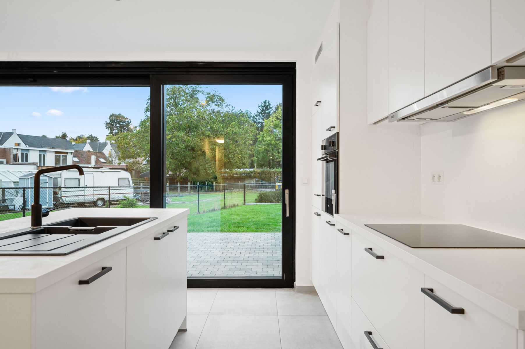 Zonnig nieuwbouw tuinappartement te ITEGEM foto 12