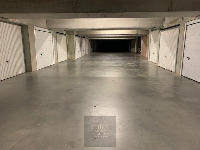 Gesloten garagebox te Nieuwpoort-Bad. foto 5