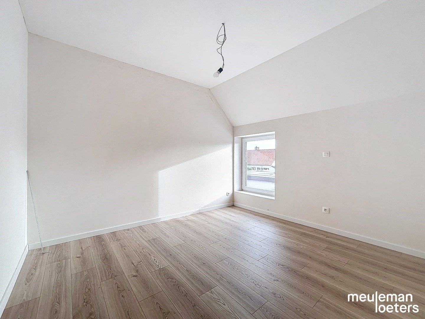 Prachtige nieuwbouw woning in centrum  foto 17