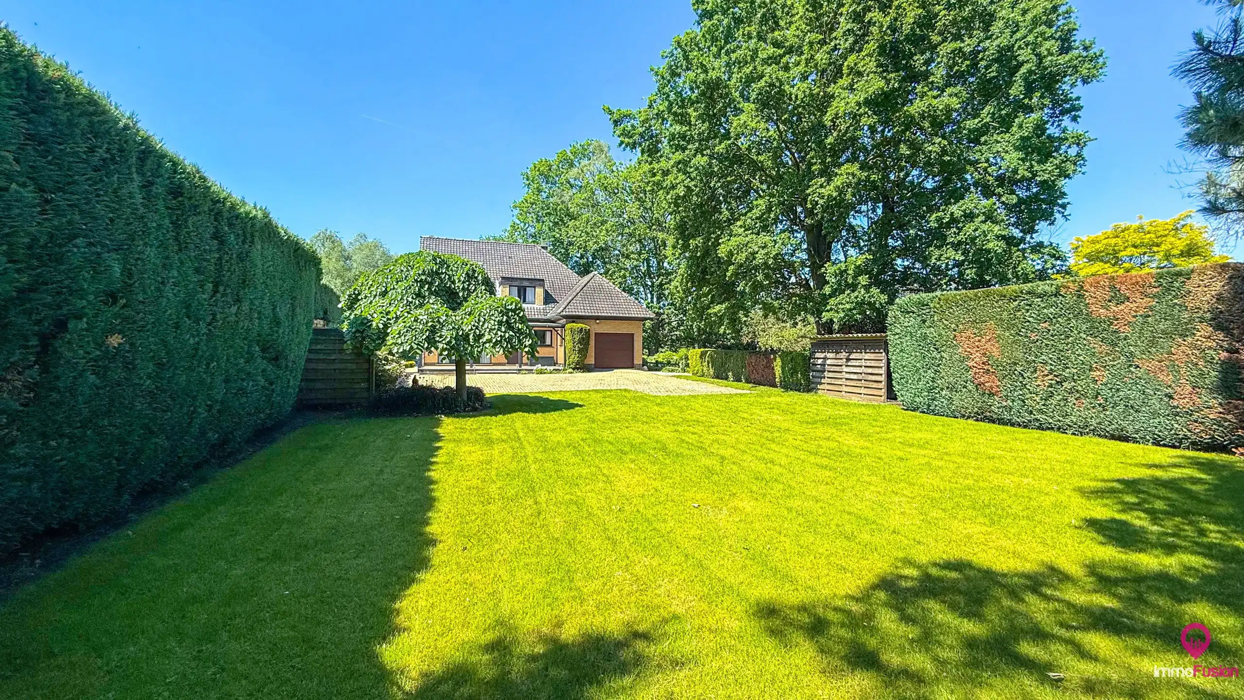 Rustig gelegen gezinswoning met 3 slpks en ruim perceel! foto 26