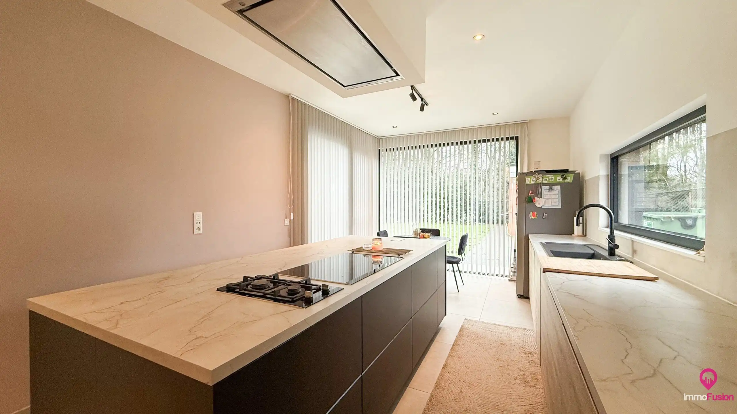 Luxe nieuwbouw van 270m² met 5 slpks en bureau in Koersel! foto 12