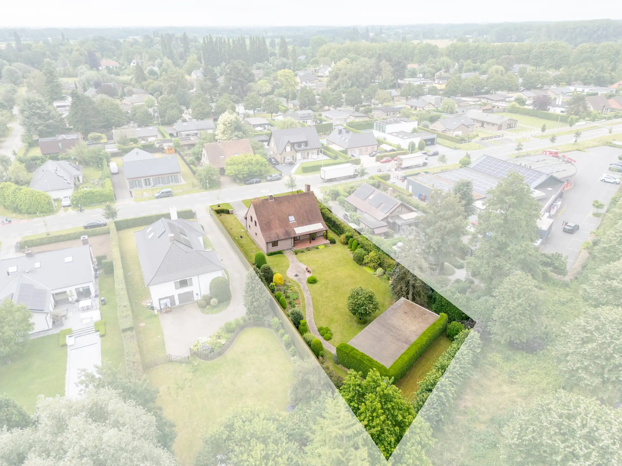 Karaktervolle villa op een perceel van 1.395 m² foto 2