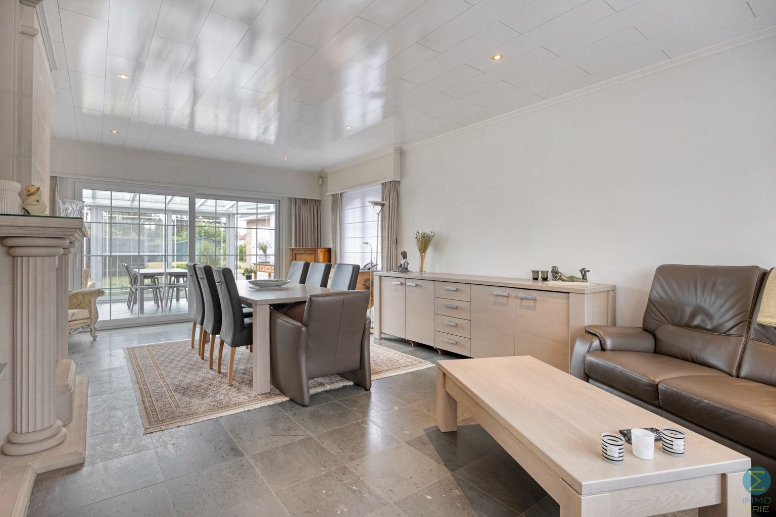 Instapklare laagbouwwoning op perceel van 1903m² foto 4