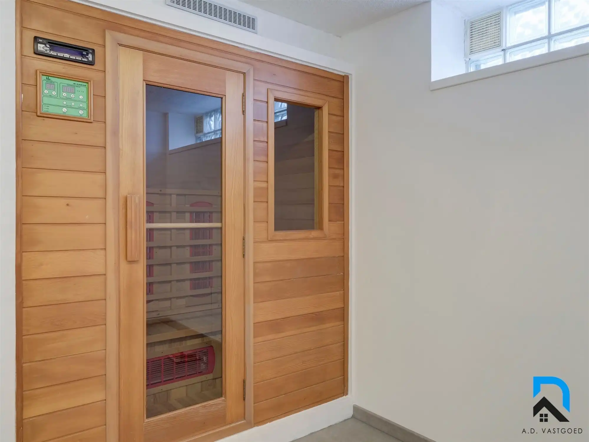 Gerenoveerde kangoeroewoning in Maaseik foto 27