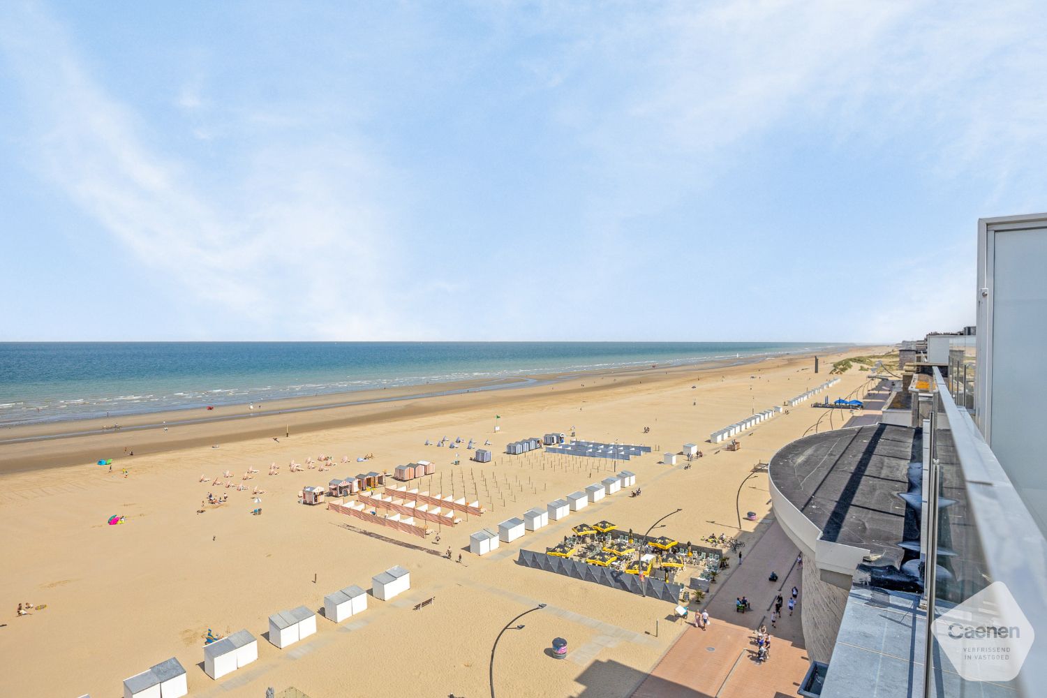 Gerenoveerde penthouse met terrassen en schitterend zeezicht! foto 12