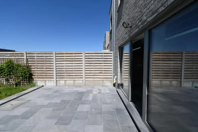 Moderne passiefwoning met 3 slaapkamers, garage en tuin op toplocatie in Deinze (EPC A) foto 9