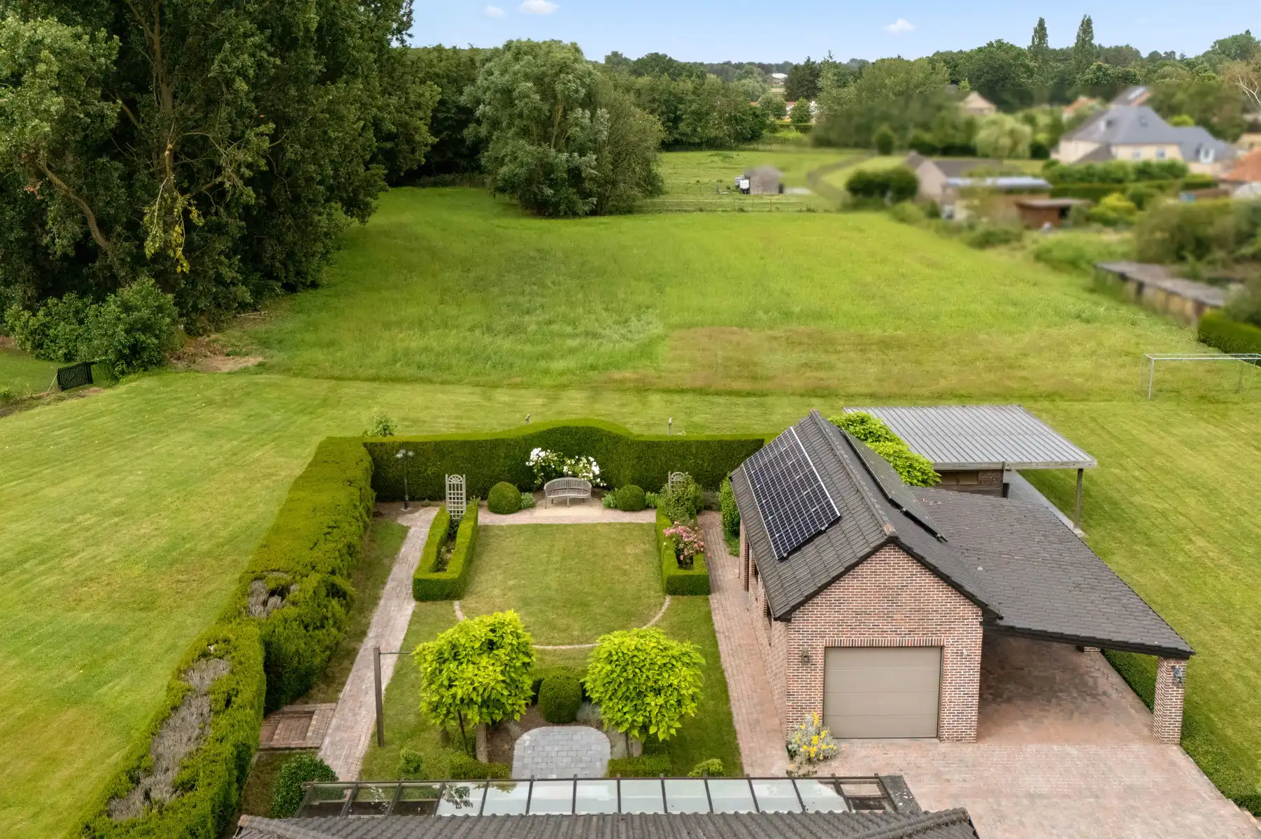 Woning met tuin en achterliggend weiland op ca. 76a  foto 40