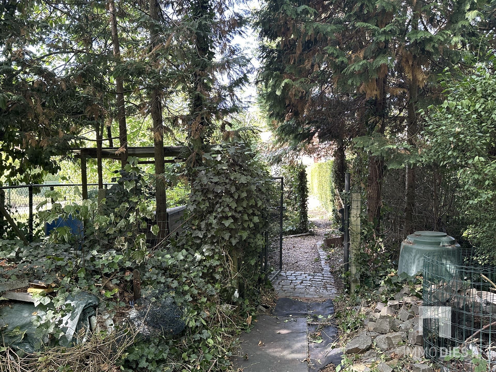 Knappe woning met 3 ruime slaapkamers en mooie tuin - instapklaar foto 27