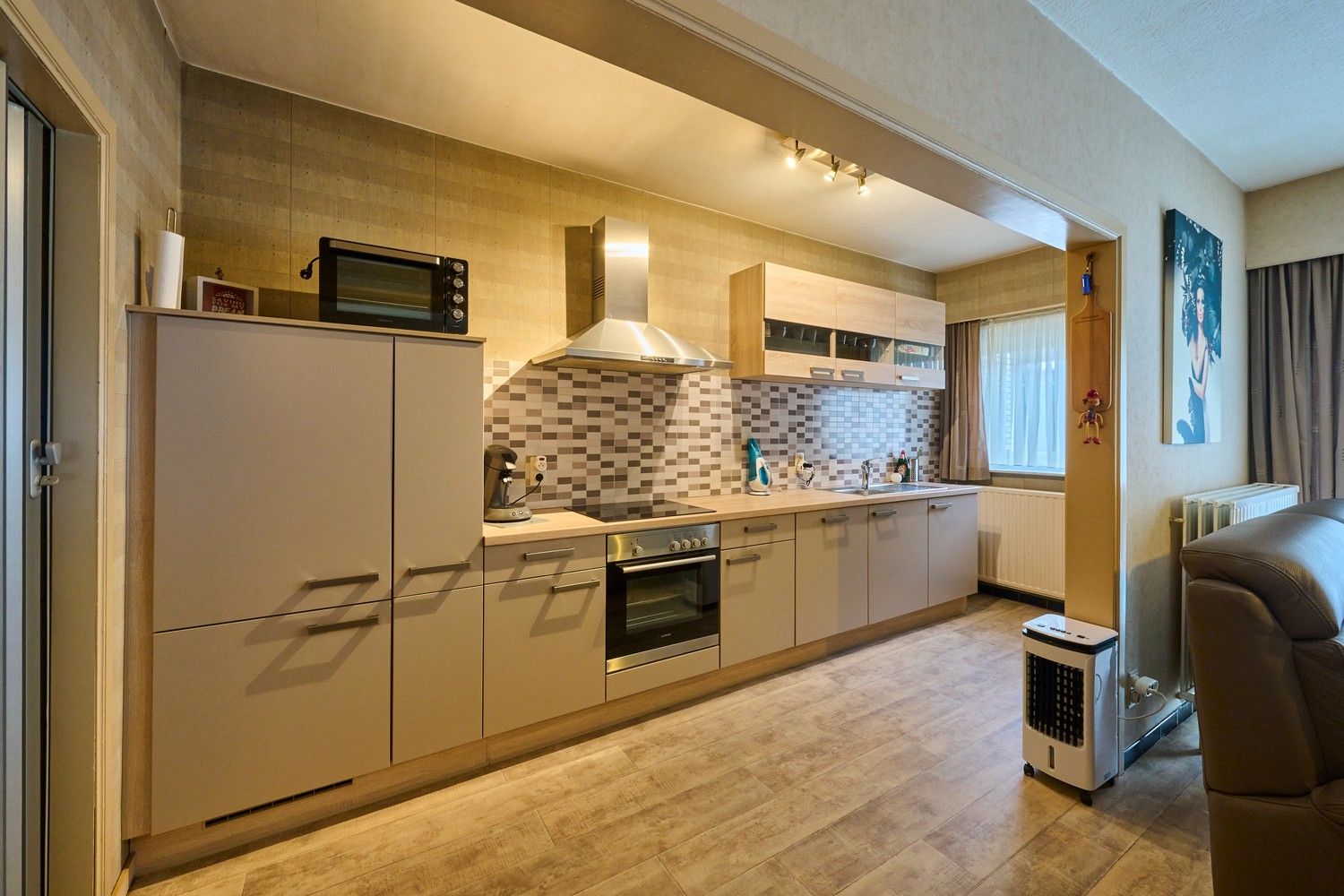 Goed onderhouden instapklaar appartement met aangenaam wooncomfort gelegen op een gegeerde locatie foto 11