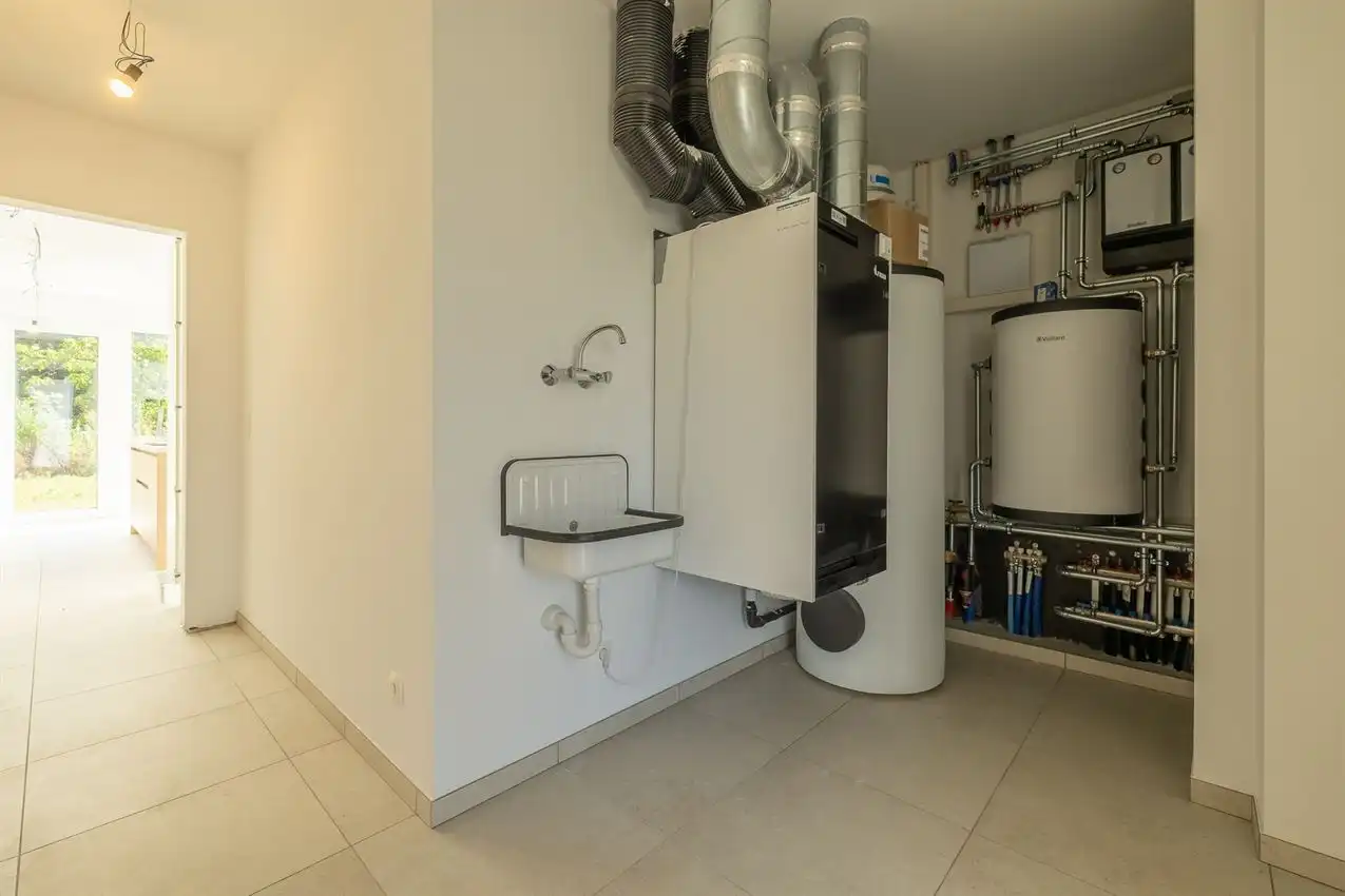 Instapklare nieuwbouwwoning met 4 slaapkamers, 2 badkamers en E-peil 9 foto 20