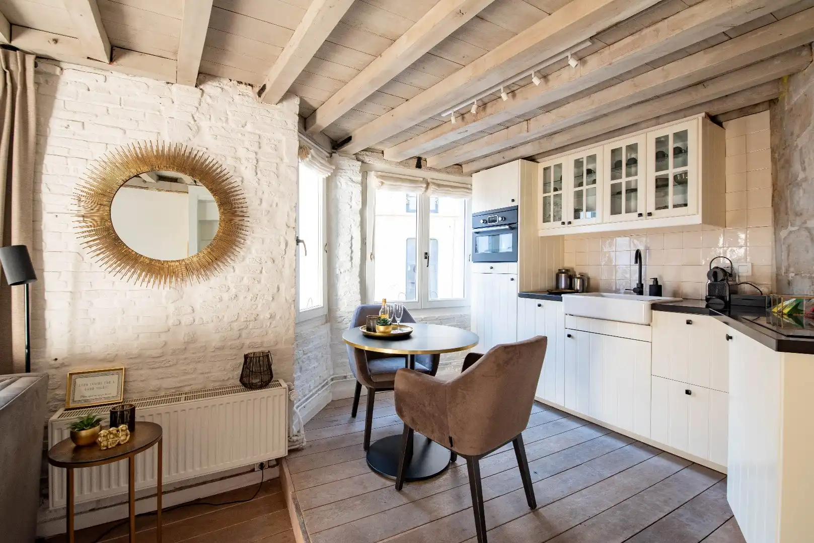 Uniek en gemeubeld huisje in het hart van de stad foto 9