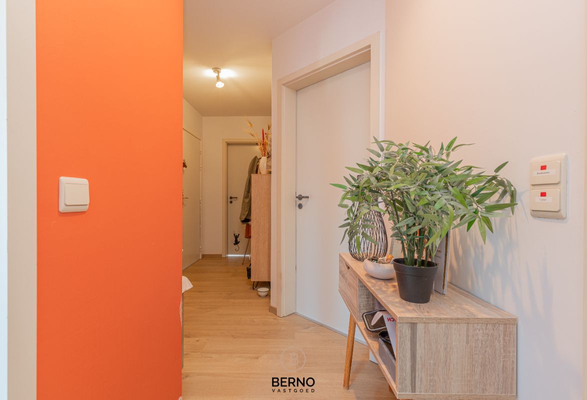 Appartement met 3 terrassen en garage foto 10
