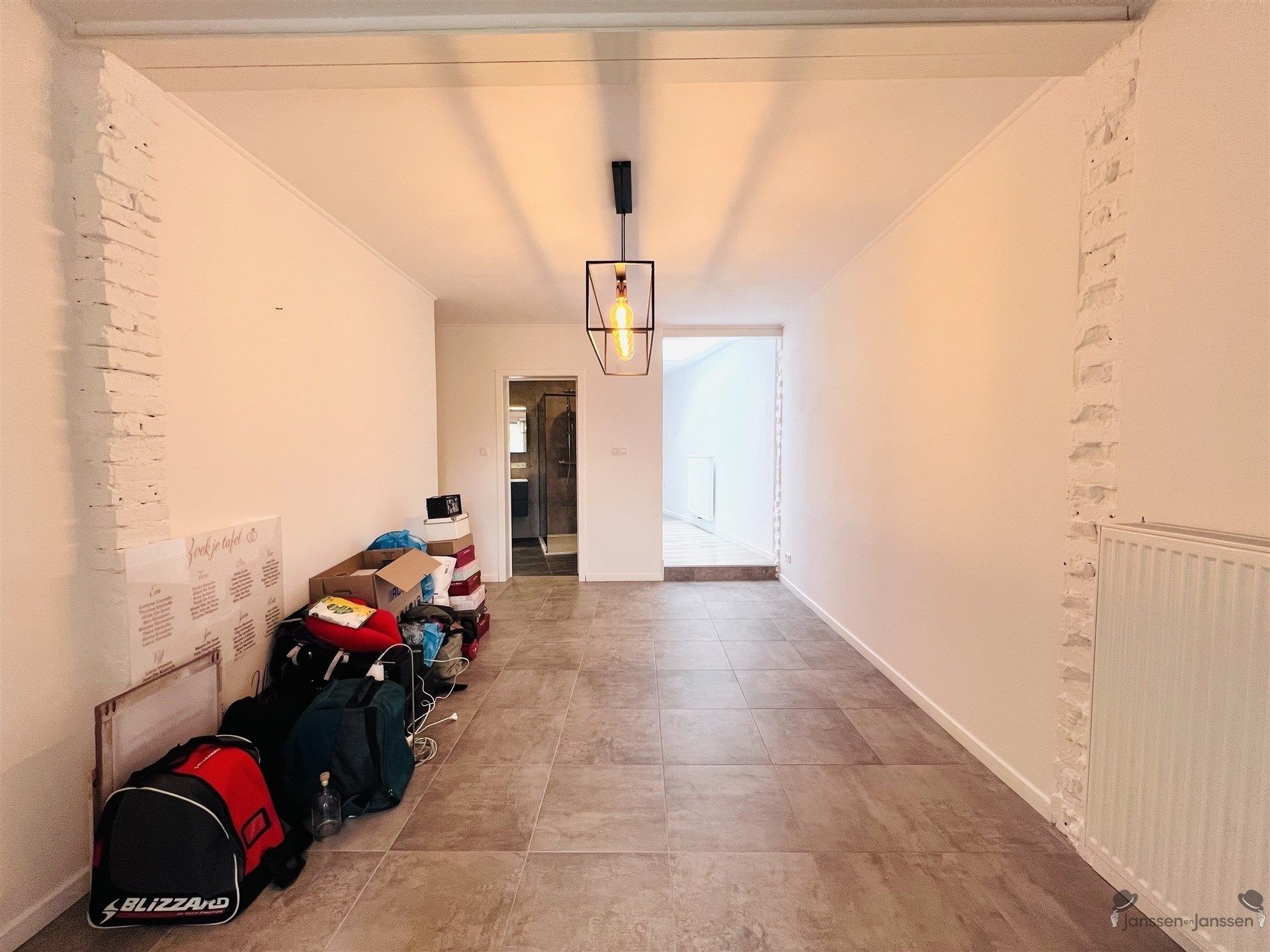 Rustig gelegen instapklare halfopen bebouwing foto 9