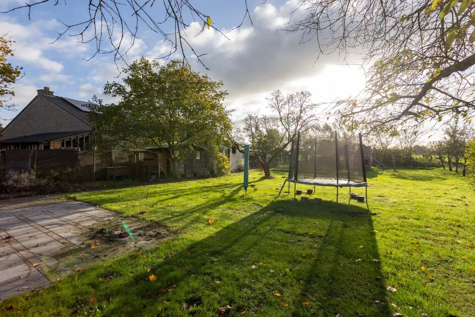 IN OPTIE - - - Vrijstaande woning met prachtige groene ligging te koop! foto 22