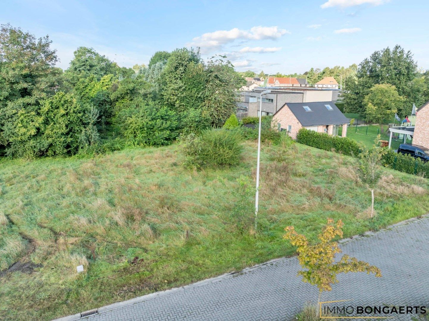 Halfopen bouwgrond op een rustige locatie foto 7