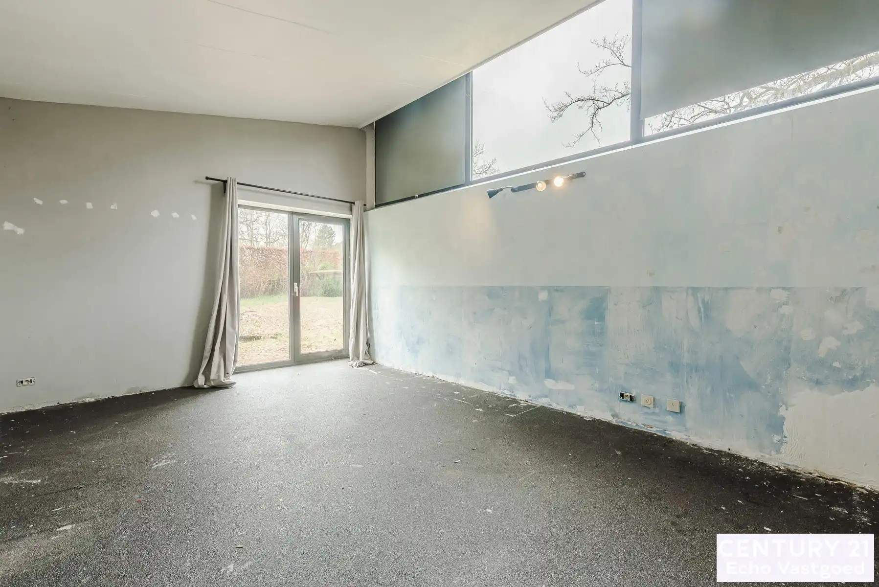 Unieke te renoveren villa in villawijk “De Lint” foto 16