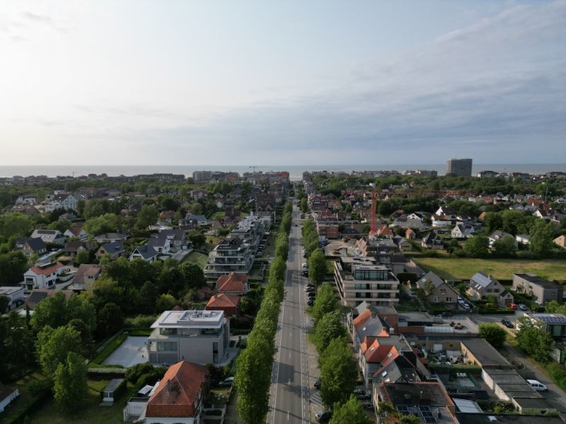 RUIM EN ZONNIG APPARTEMENT MET GARAGE foto 19