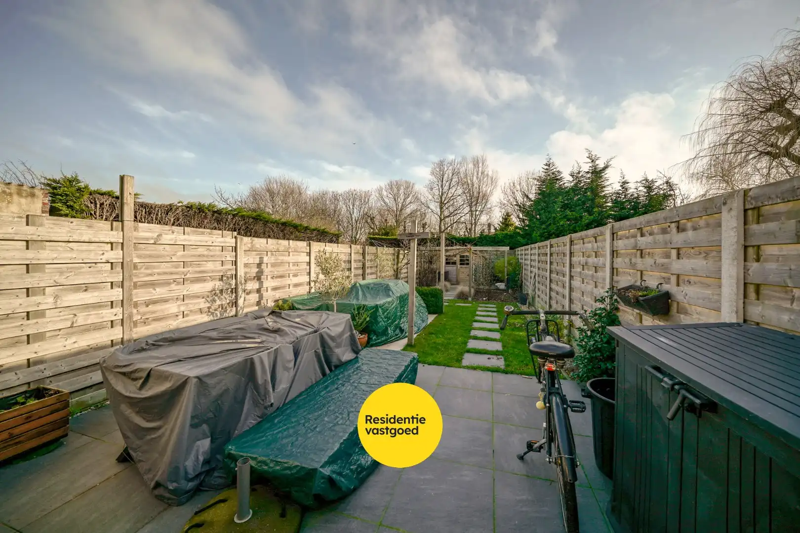 Instapklare gezinswoning met 4 slaapkamers en zonnige tuin in Bredene foto 9