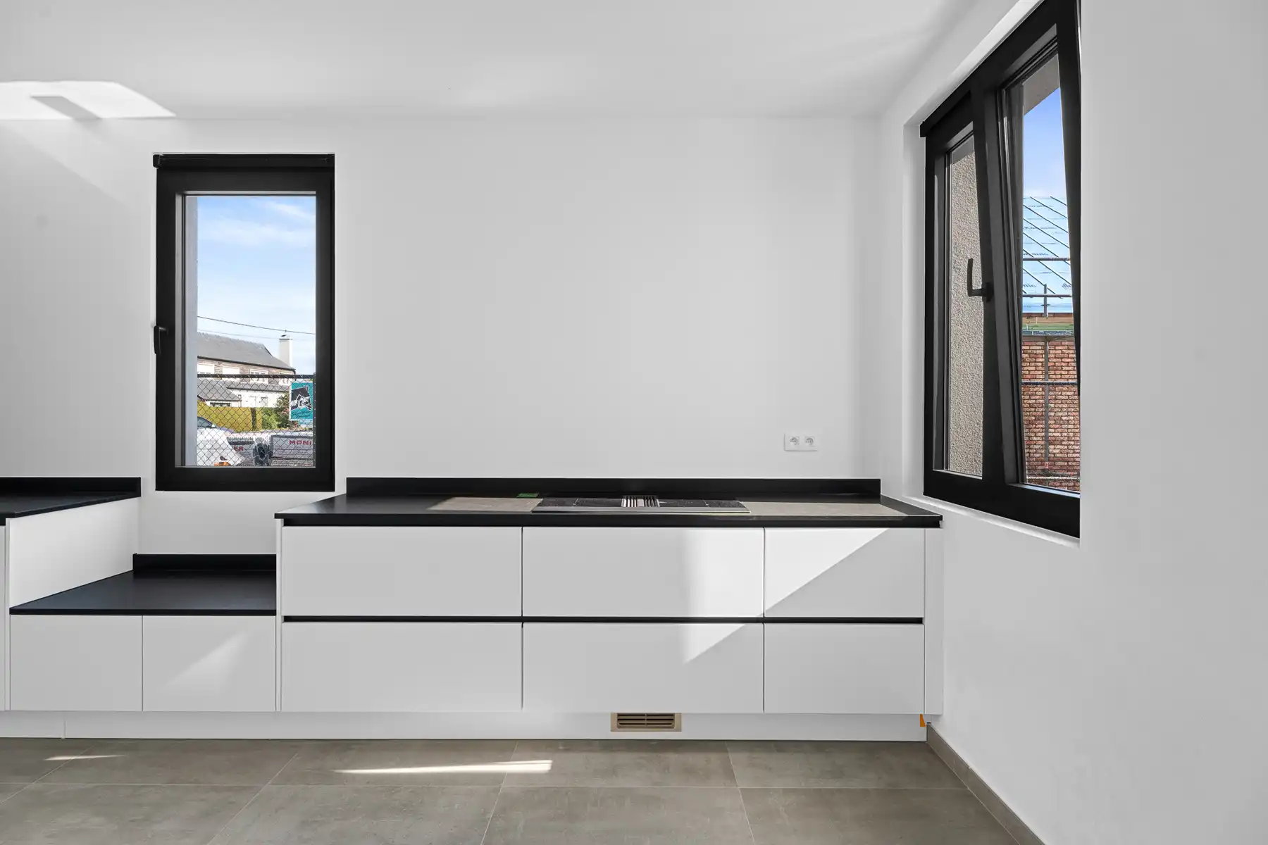 Modern comfort in een tijdloze halfopen bebouwing foto 9