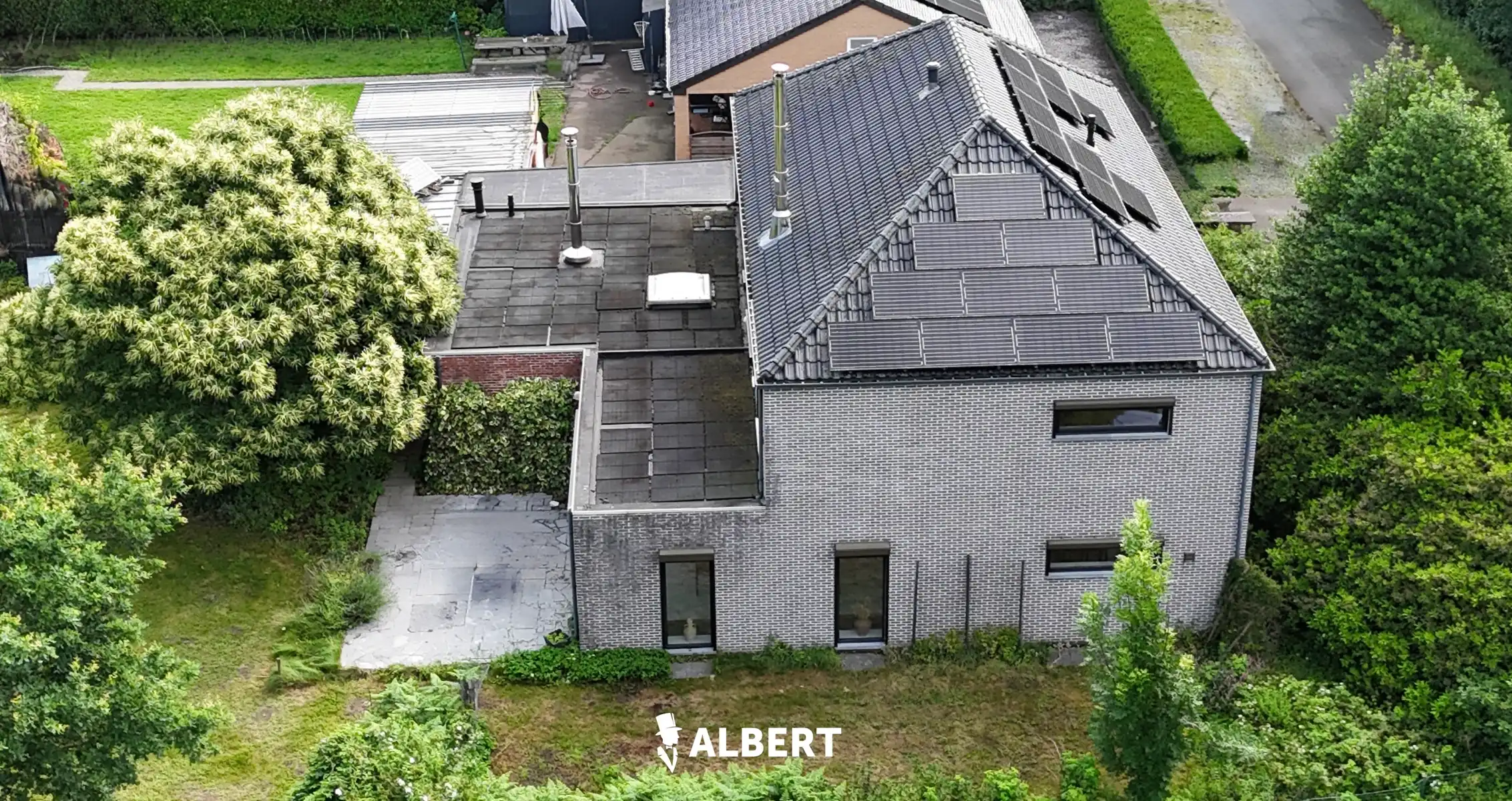 Exclusief landhuis met panoramisch zicht op vijver en bossen foto 41