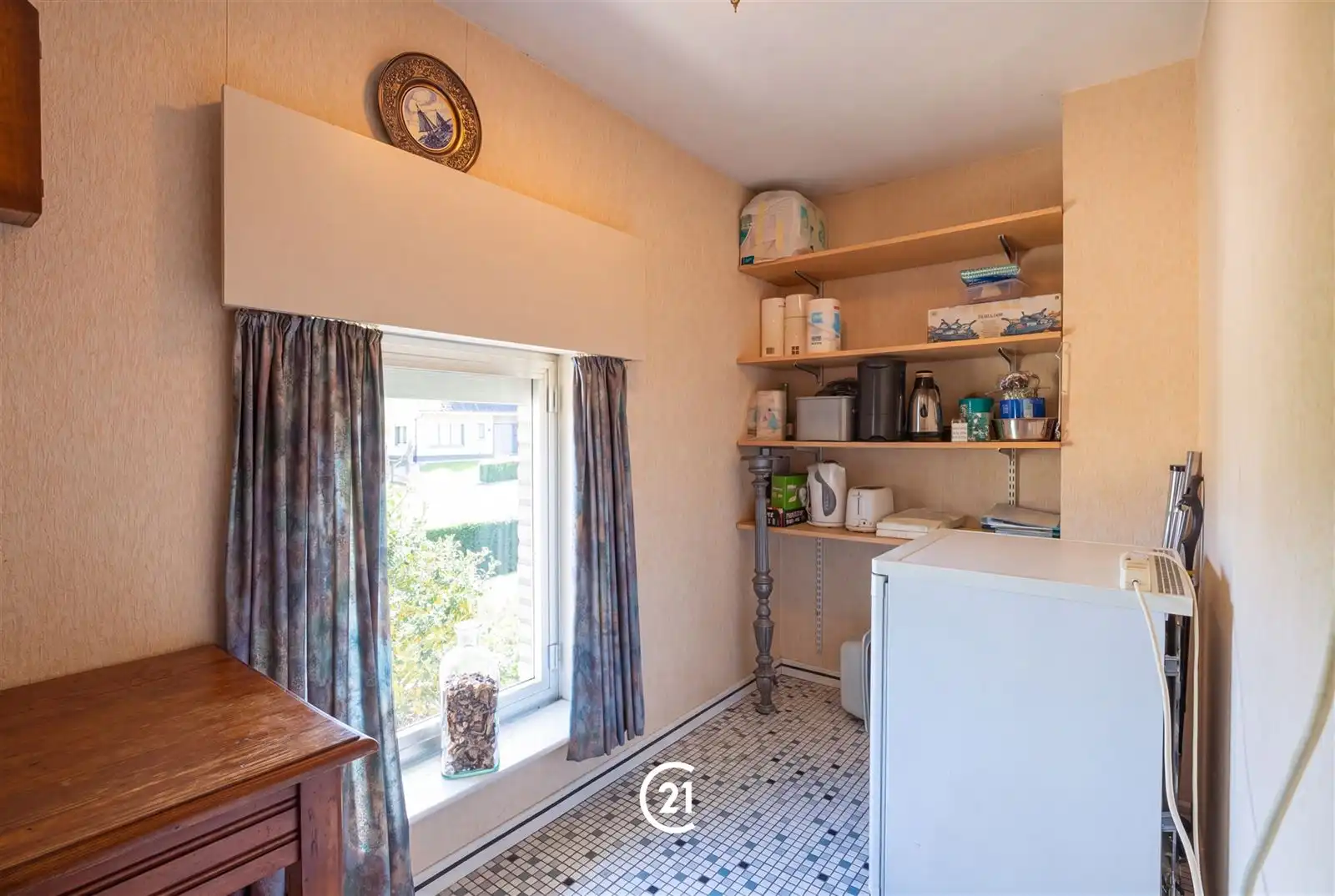 Op te frissen villa/bungalow met weide op 36are90 met 3 slaapkamers foto 22