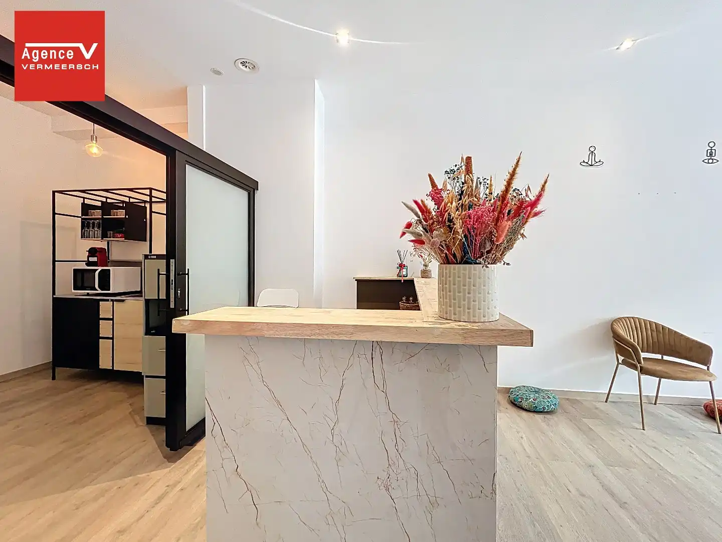 Uitstekend gelegen handelspand met authentieke gevel – Groentemarkt.  foto 8