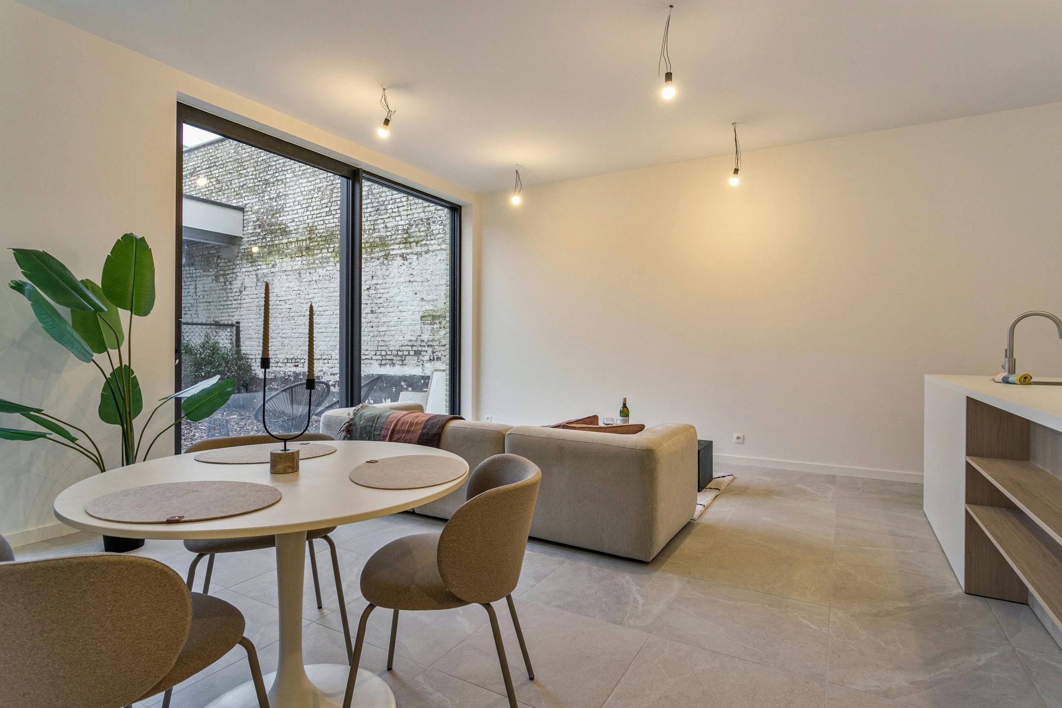 Energiezuinig appartement met 3 slaapkamers in Roeselare! foto {{pictureIndex}}