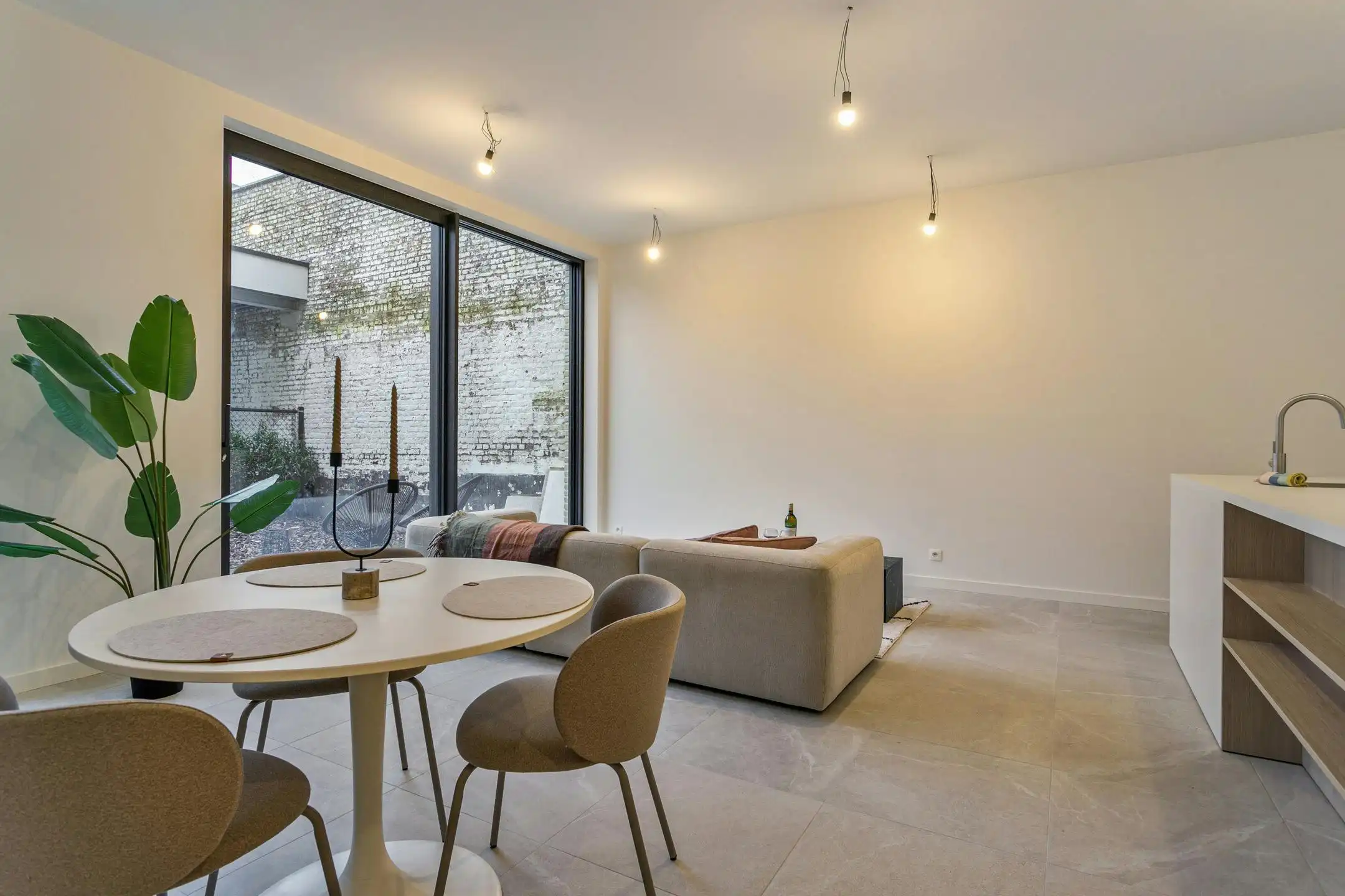 Energiezuinig appartement met 3 slaapkamers in Roeselare! foto 2