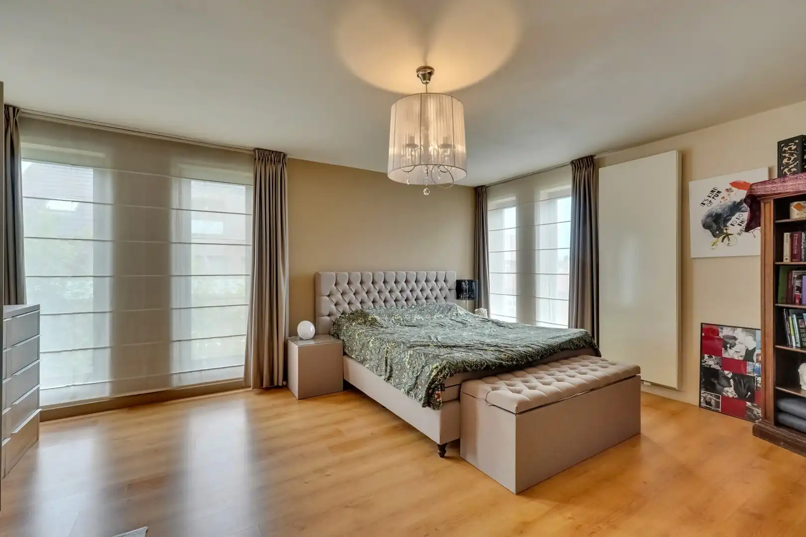 INSTAPKLARE GEZINSWONING MET 4 SLAAPKAMERS, ZWEMBAD EN PRACHTIGE TUIN OP 609M2 TE MAASMECHELEN foto 11