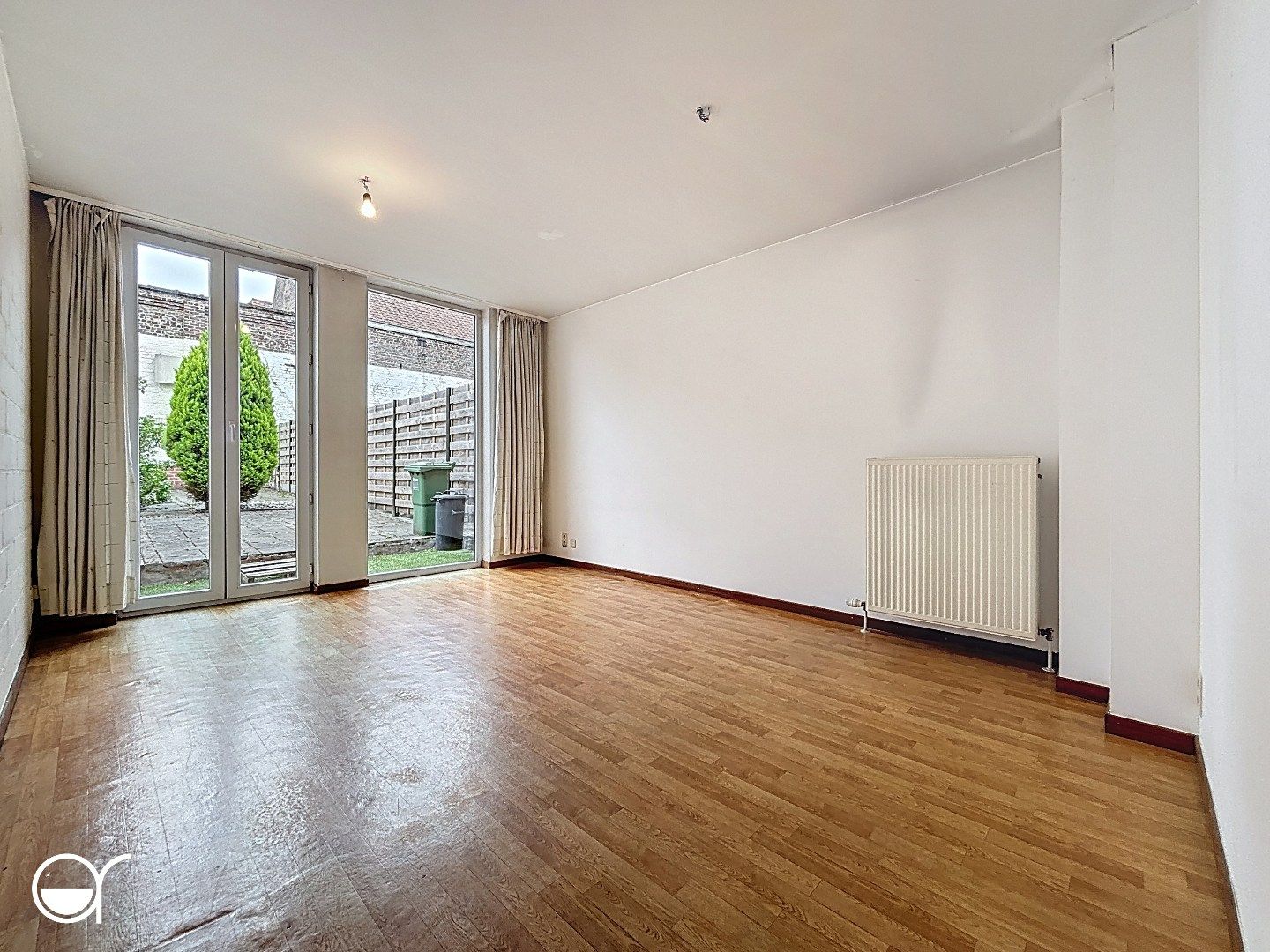 Op te frissen woning met grote tuin nabij Stropkaai foto 6
