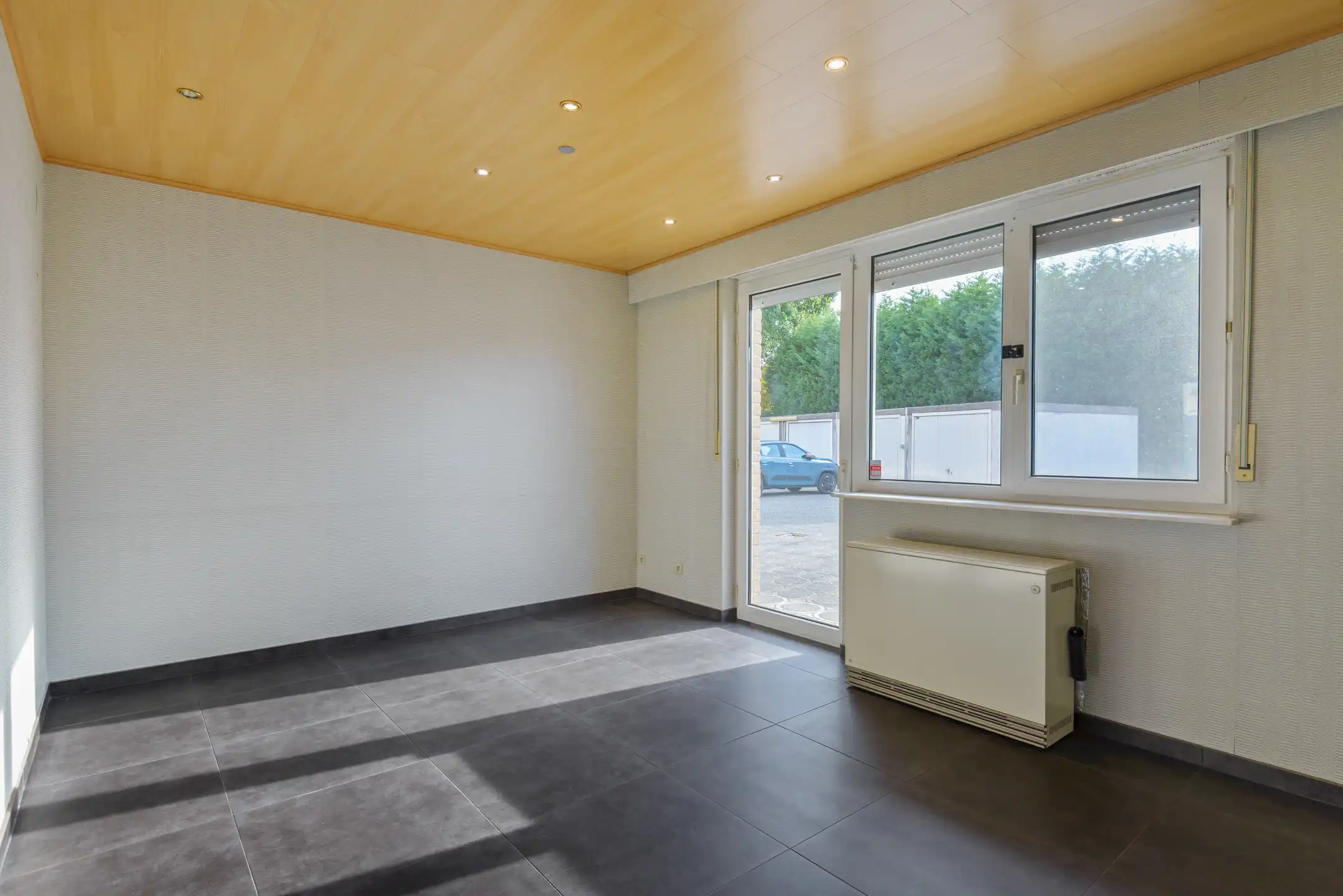 Ruim en verzorgd gelijkvloers appartement met 3 slaapkamers foto 11